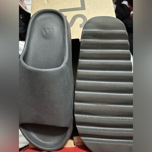 Yeezy Slides